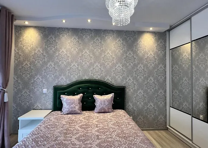 Czartoryskiego - Self Check-in 20h - Parking &lift & 50m Terrace * Wroclaw