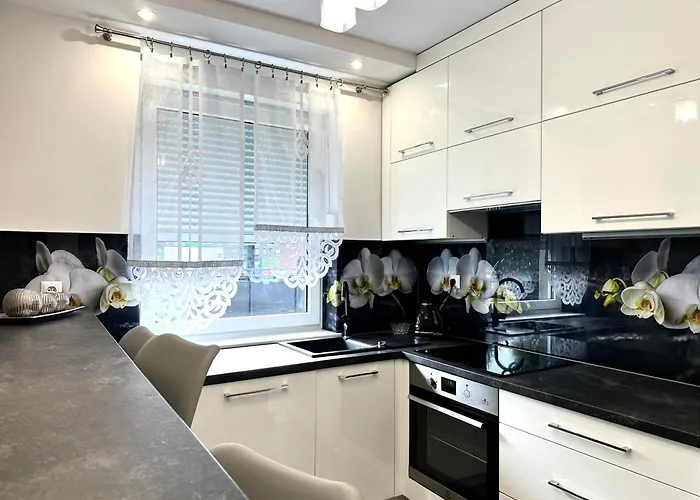 Daire Czartoryskiego - Self Check-in 20h - Parking &lift & 50m Terrace *