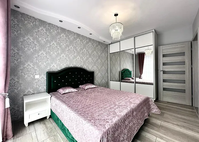 Czartoryskiego - Self Check-in 20h - Parking &lift & 50m Terrace Daire