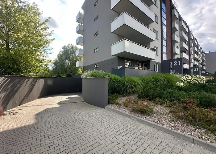 Czartoryskiego - Self Check-in 20h - Parking &lift & 50m Terrace Daire